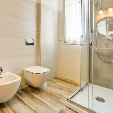 Penthouse 104 Sea View -magnolia Holidays