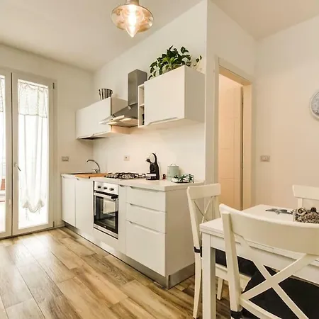Penthouse 104 Sea View -magnolia Holidays דירה *